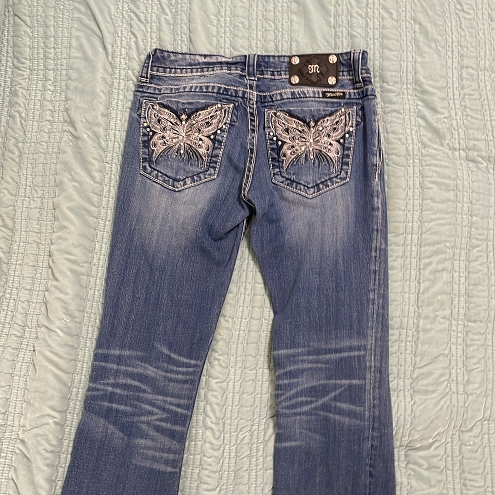Straight leg Miss Me jeans